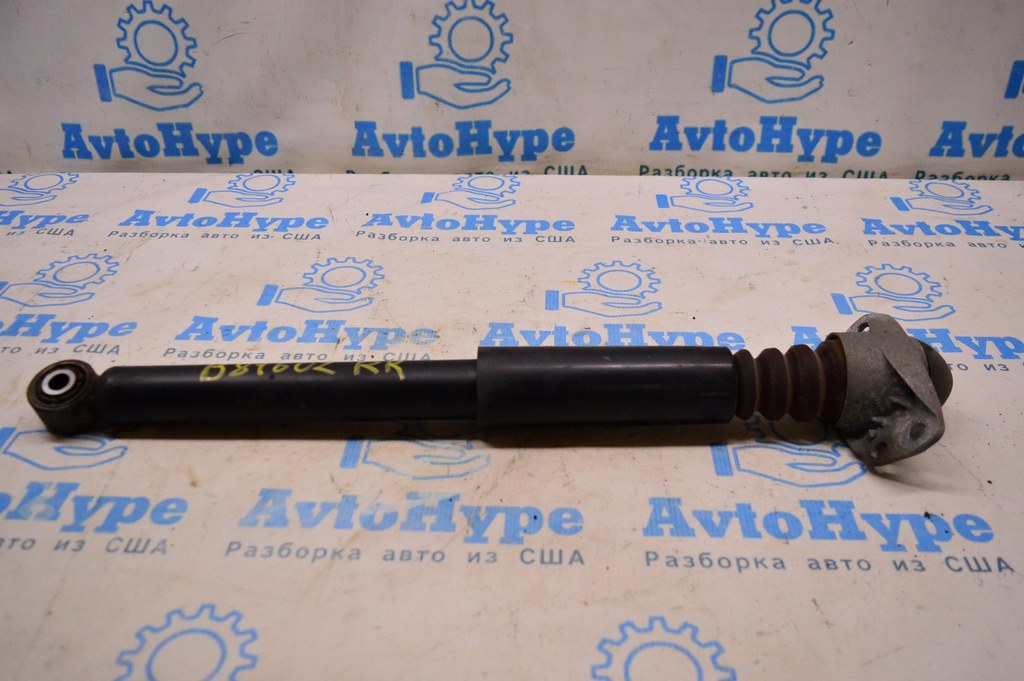 Амортизатор зад прав VW Passat b8 USA (02)
