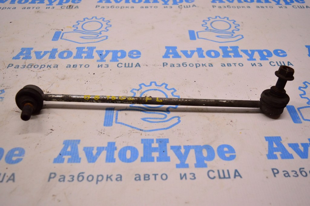 Тяга стабилизатора перед лев VW Passat b8 USA