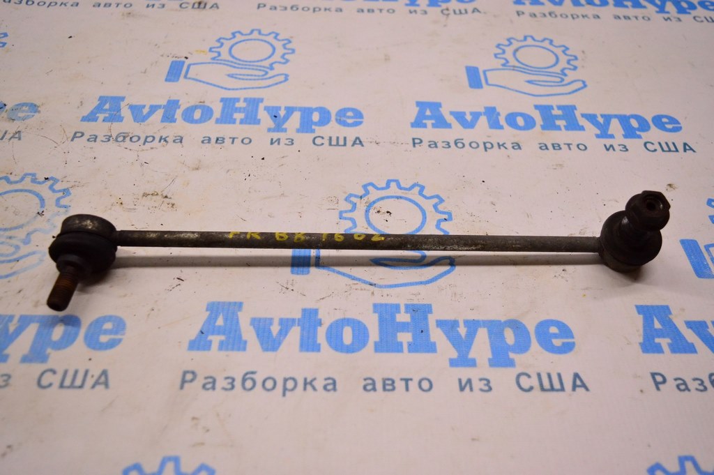 Тяга стабилизатора перед прав VW Passat b8 USA