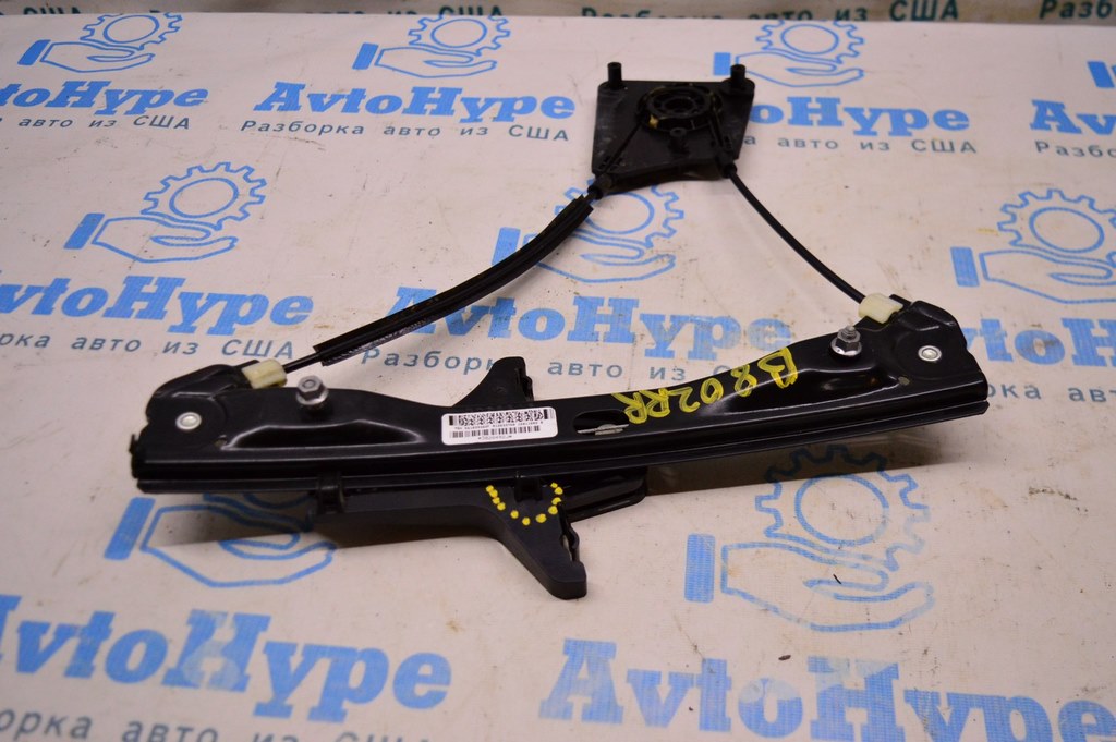 Стеклоподъемник механизм зад прав VW Passat b8 USA (02) небольшой деф.