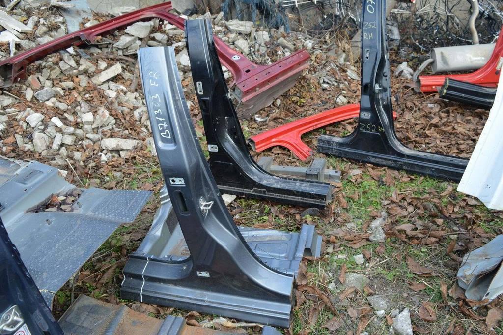 Стойка кузовная центральная правая VW Passat b7 USA графит (03)