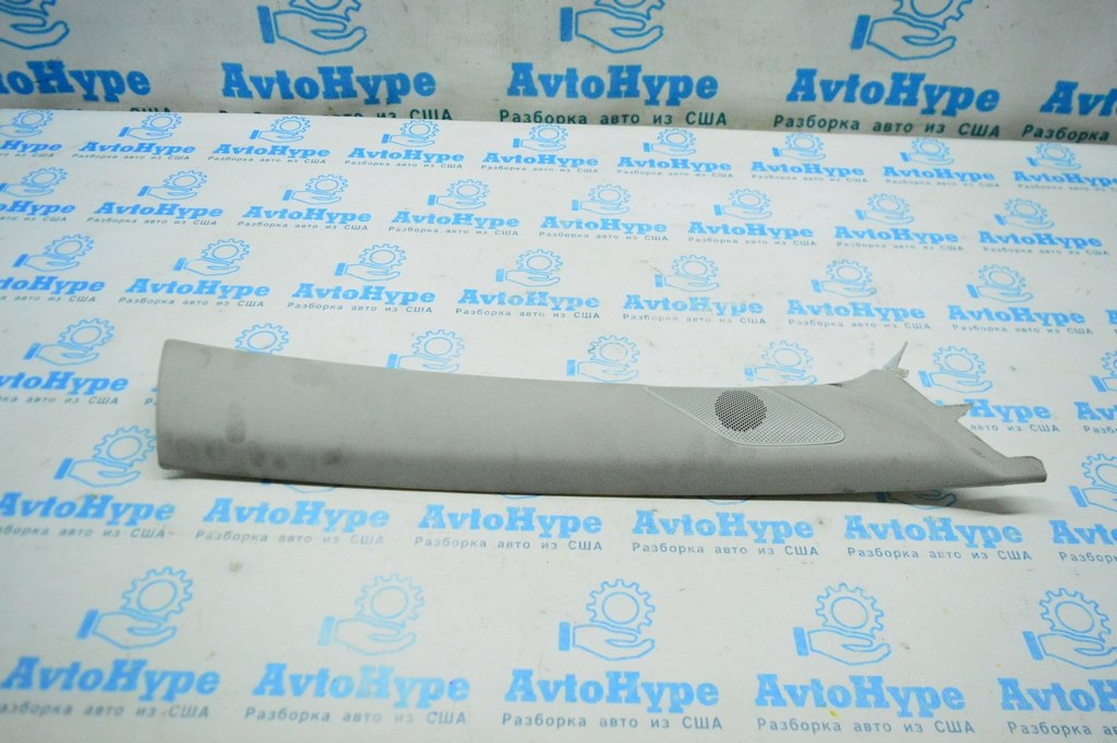 Накладка передней стойки правая VW Jetta 11-18 USA серая