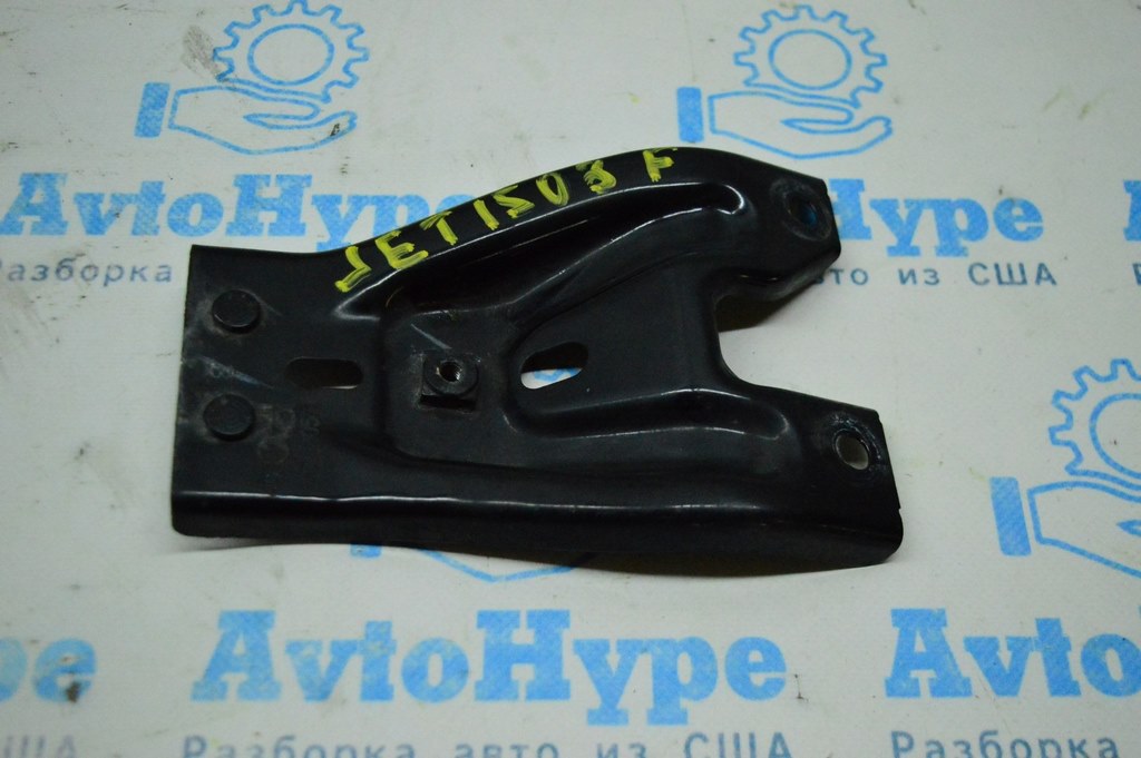 Планка замка капота VW Passat b8 USA