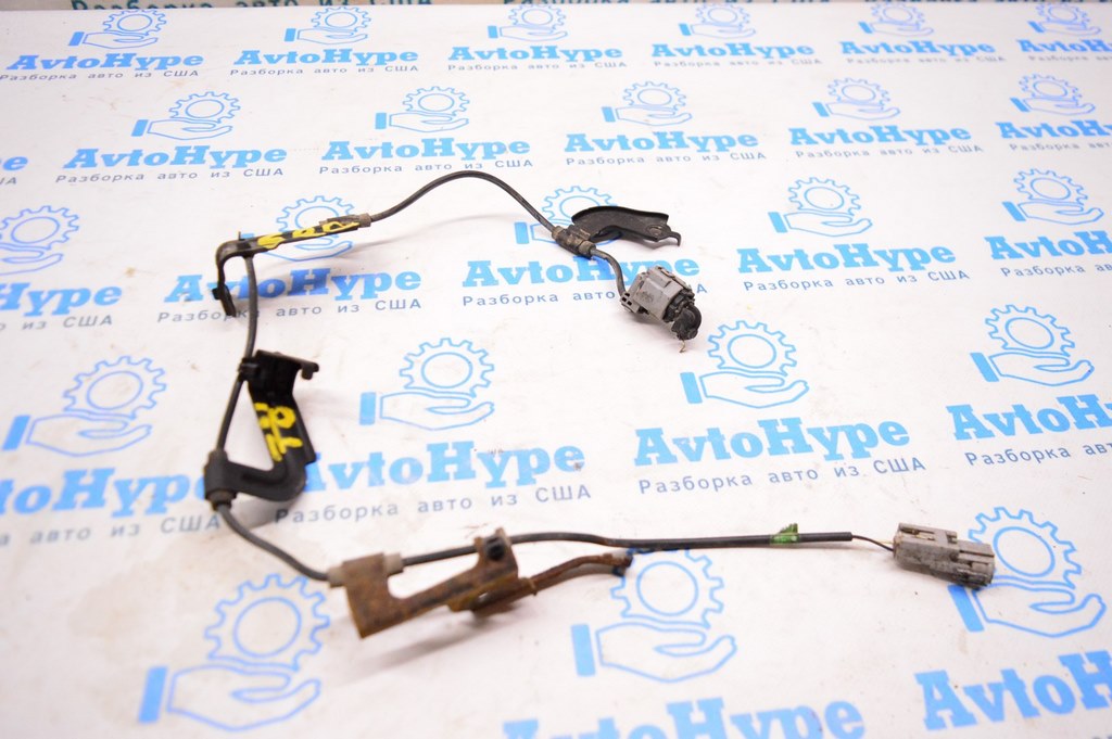 Провод датчика ABS зад лев Toyota Sequoia 2008-2022