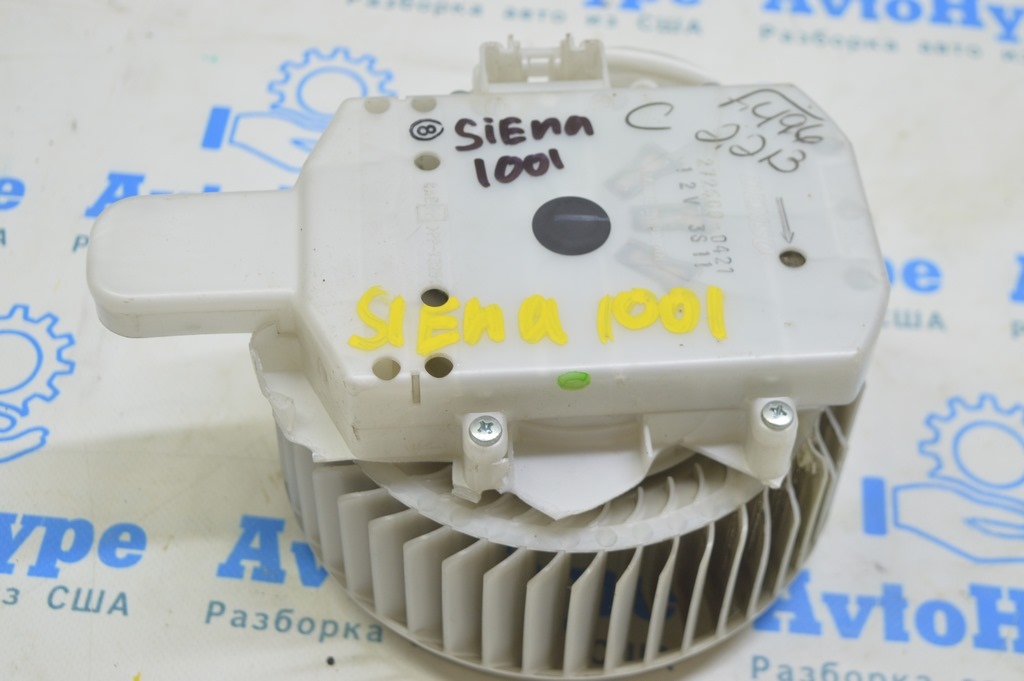 Мотор вентилятор печки Toyota Sienna 11-20 (01) Реал М. надлом