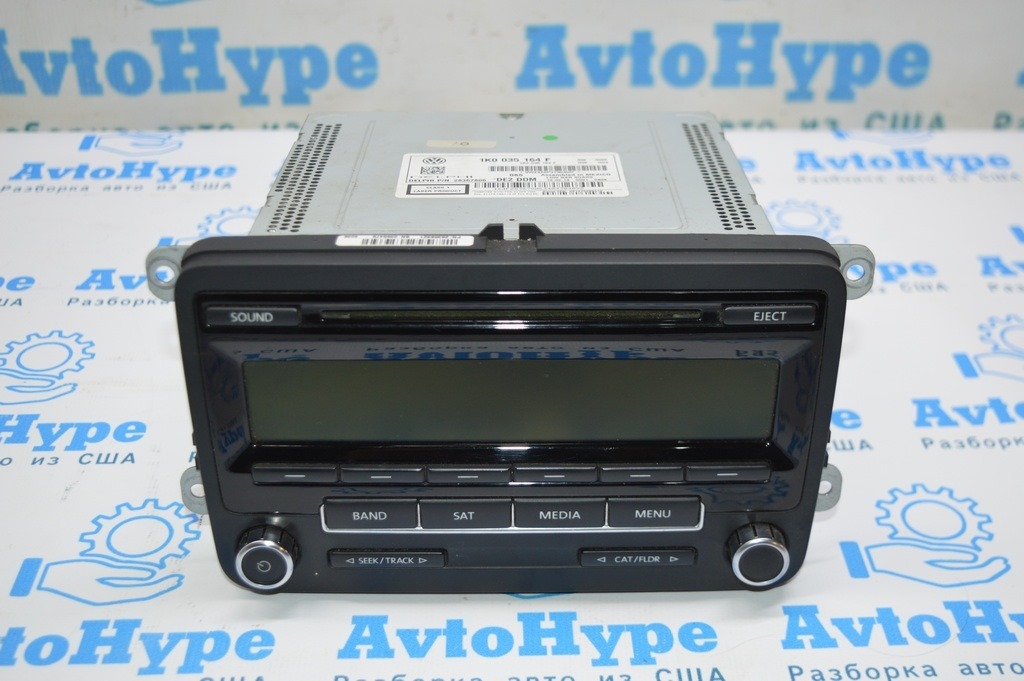 Магнитофон радио VW Passat b7 USA без большого экрана (05)