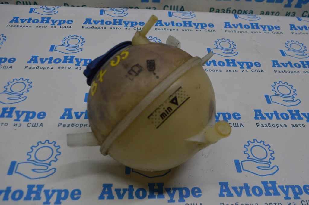 Расширительный бачок охлаждения VW Passat b7 USA