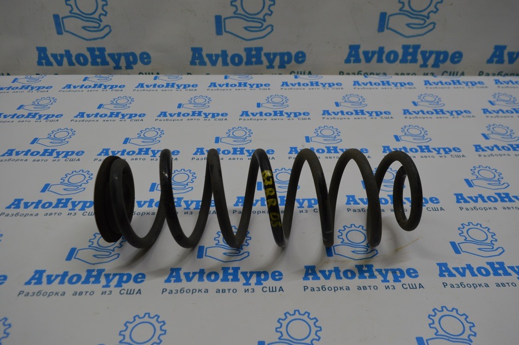 Пружина зад прав VW Passat b7 USA