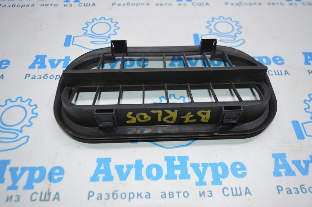 Щиток вентиляции левый VW Passat b7 USA