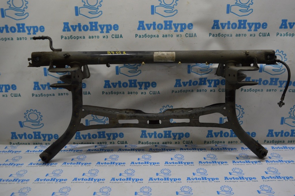 Подрамник задний VW Passat b7 USA