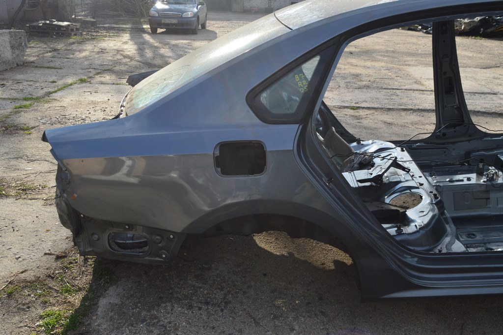 Четверть крыло задняя правая VW Passat b7 USA (05) графит шпакло