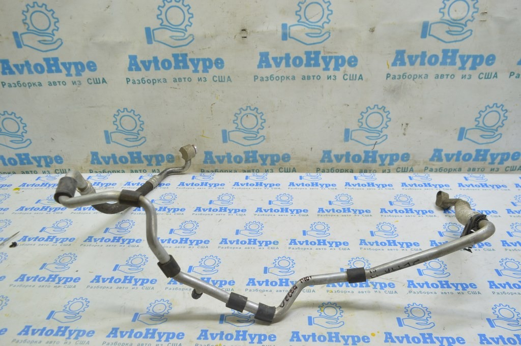 Трубка кондиционера компрессор-печка VW Jetta 11-18 USA 2.0 1.8T (01)