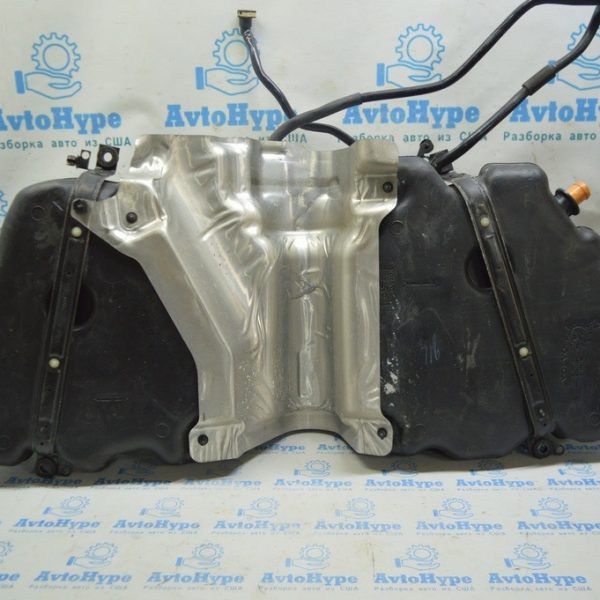 Хомут крепления топливного бака, правый Volvo S90 16-