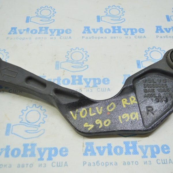 Рычаг попоречный задней подвески, верхний правый Volvo S90 16-