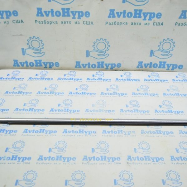 Молдинг дверь-стекло центральный зад лев Volvo S90 16-