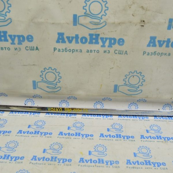 Молдинг двери нижний передний правый Volvo S90 16-