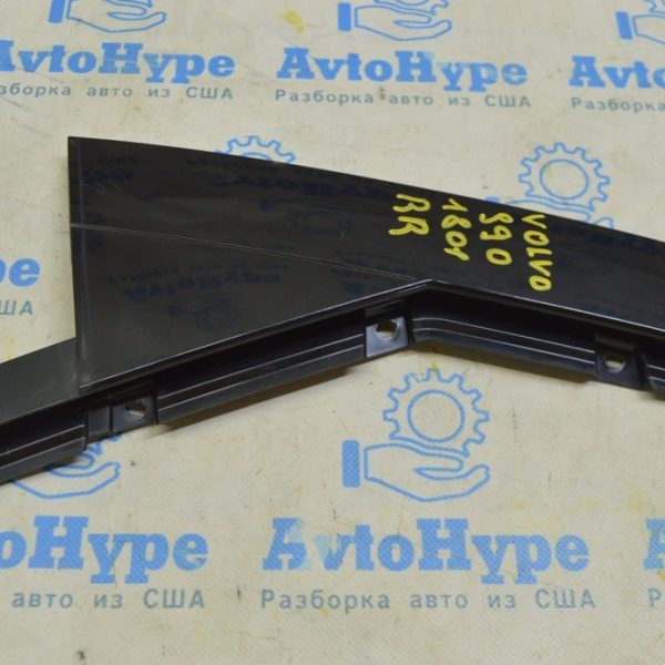 Накладка задней двери боковая задняя правая Volvo S90 16-