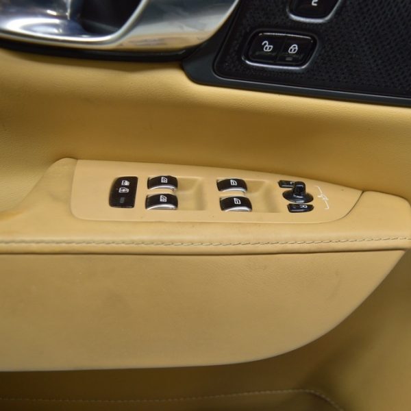 Управление стеклоподъемником передним левым Volvo S90 16- без бежевой накладки (01)