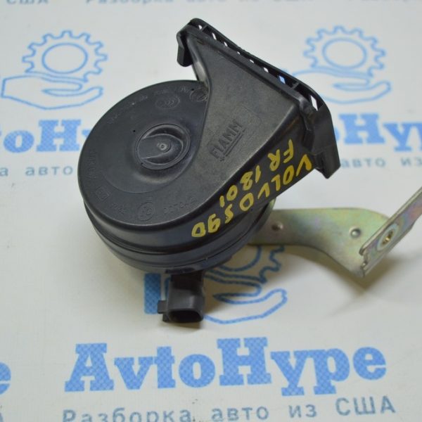 Сигнал правый Volvo S90 16- высокий