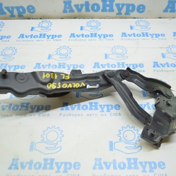 Петля капота левая Volvo S90 16- 31651860