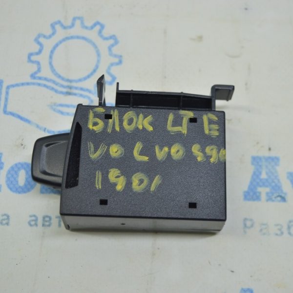Модуль sim карт Volvo S90 16- (01)