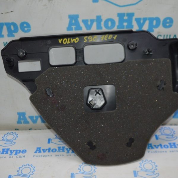Накладка торпеды пространства ног пассажира  Volvo S90 16-