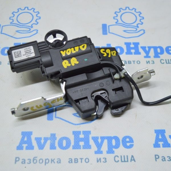 Замок заднего ряда сидений правый Volvo S90 16-