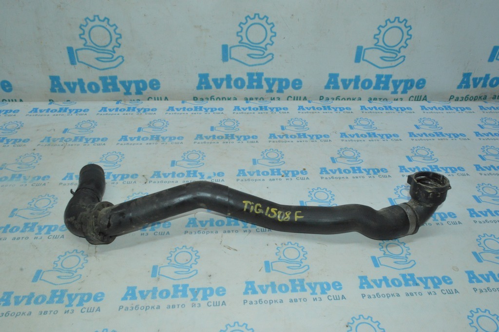 Патрубок охлаждения верхний VW Tiguan 09-17 с 1 быстросъемом (08)