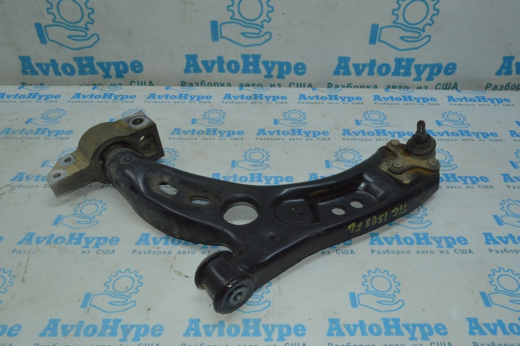 Рычаг нижний перед лев VW Tiguan 09-17 (08)