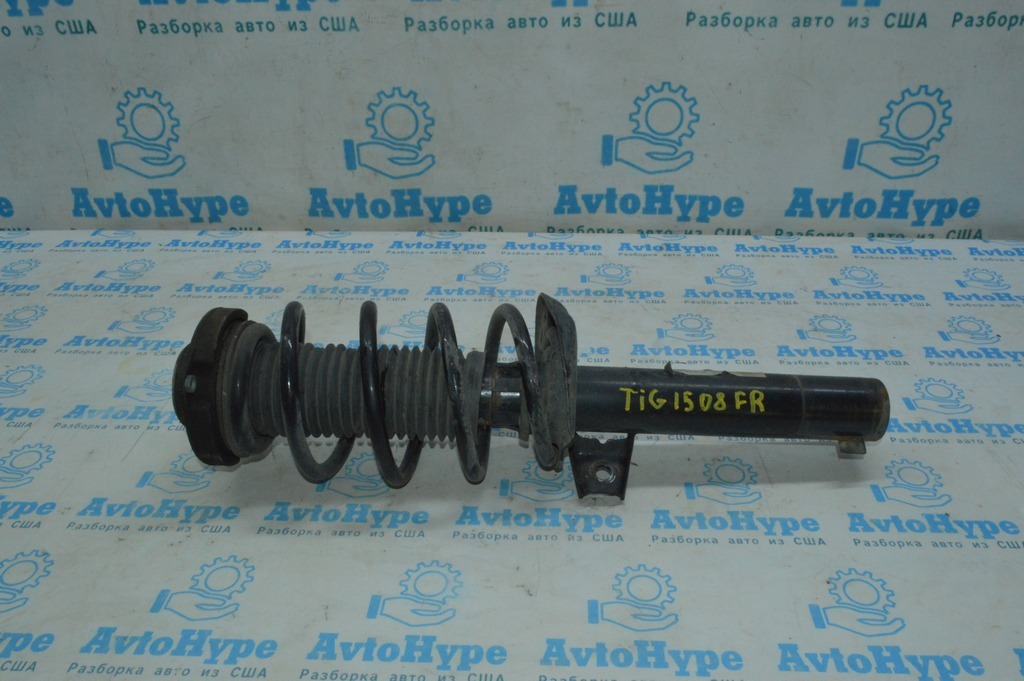 Стойка амортизатора в сборе перед прав VW Tiguan 09-17 (08)