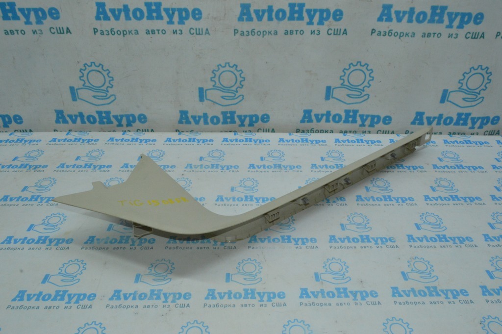 Накладка порога перед прав VW Tiguan 09-17 беж