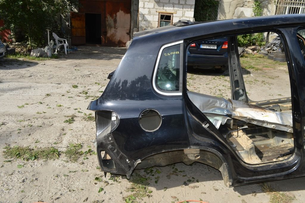 Четверть крыло задняя правая VW Tiguan 09-17 (08)