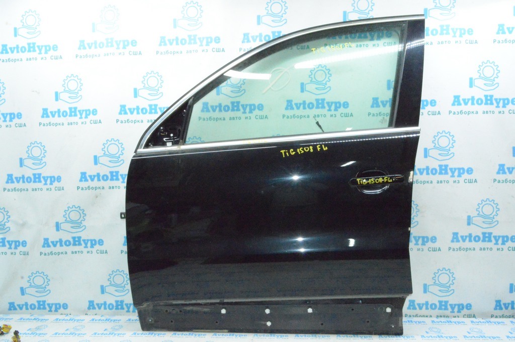 Молдинг дверь-стекло центральный перед лев VW Tiguan 09-17 хром