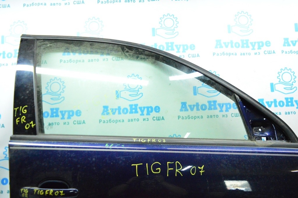 Молдинг двери верхний перед лев VW Tiguan 09-17 мат, с уплотнителем стекла