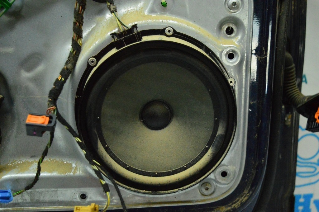 Динамик дверной перед лев VW Tiguan 09-17