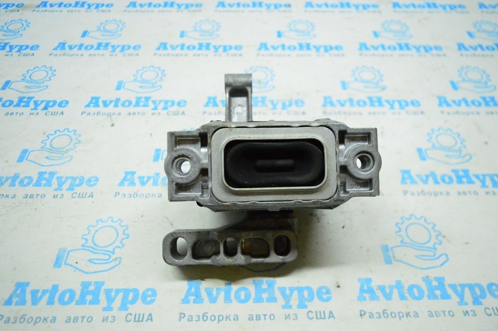 Подушка двигателя левая VW Tiguan 09-17 акпп (07)