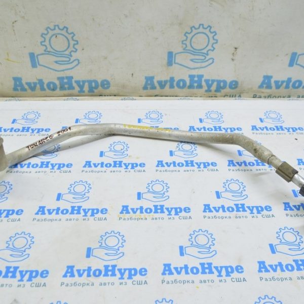 Трубка кондиционера компрессор-печка вторая VW Touareg 18-