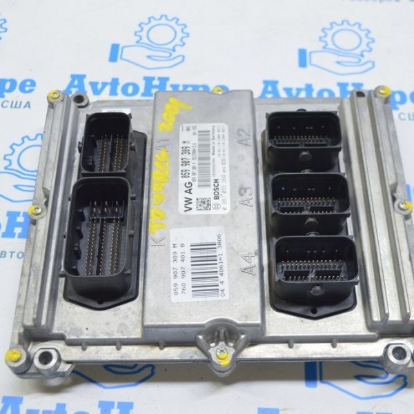 Блок ECU компьютер двигателя VW Touareg 18- 059907309M (01)  С КЛЮЧОМ