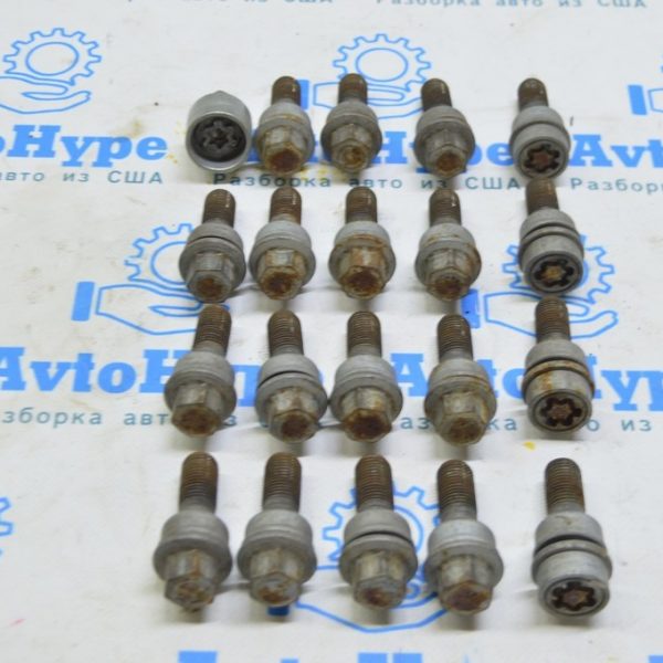 Болт колесный M14x1.5х45мм VW Touareg 18-