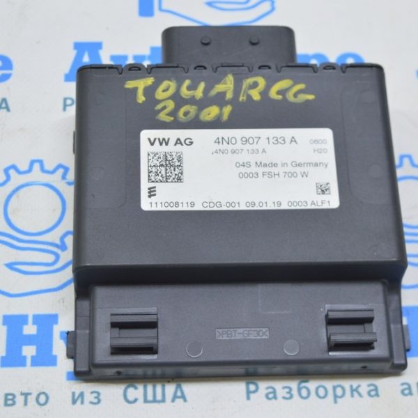 Heated Windshield Windscreen Control Module VW Touareg 18- (01)