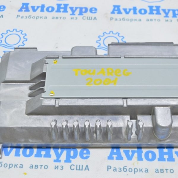 Усилитель VW Touareg 18- (01)