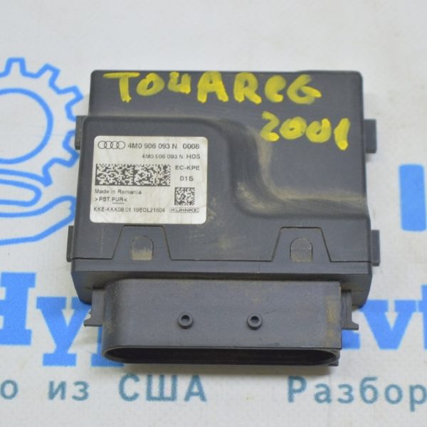 FUEL PUMP CONTROL UNIT VW Touareg 18- (01)