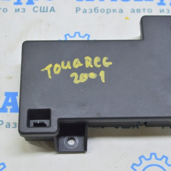 Распределительная плита АКБ VW Touareg 18-