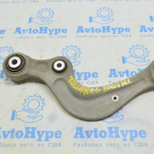 Рычаг поперечный верхний зад лев VW Touareg 18- (01)
