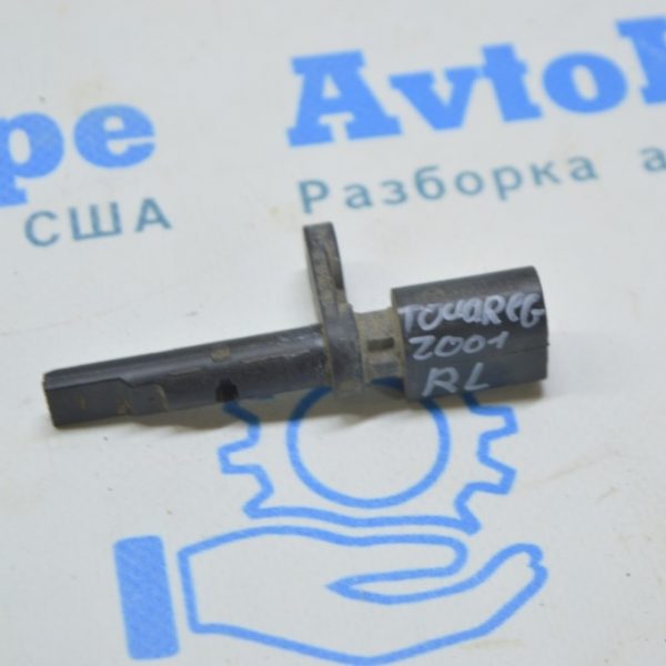 Датчик ABS зад лев VW Touareg 18-