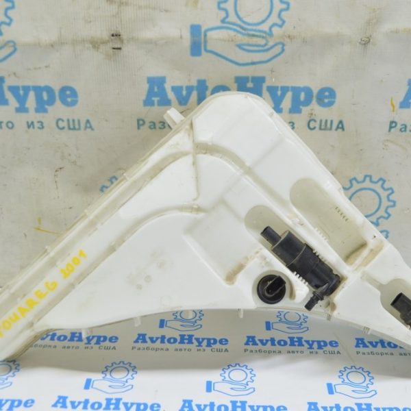 Бачок омывателя VW Touareg 18-