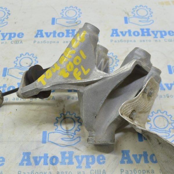 Кронштейн опоры двигателя левый VW Touareg 18- 3.0d
