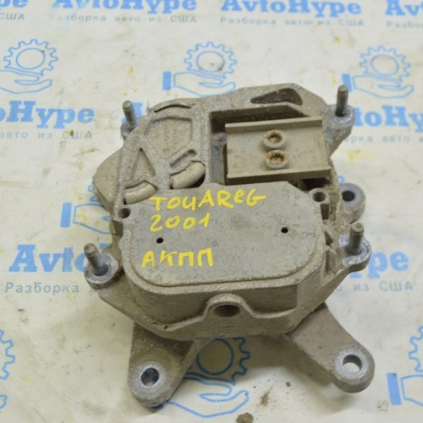 Подушка АКПП VW Touareg 18- 3.0d (01)