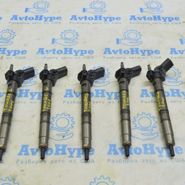 Форсунка (распылитель) VW Touareg 18- 3.0d (01)