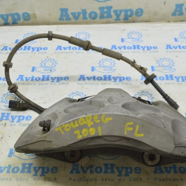 Суппорт перед лев VW Touareg 18-